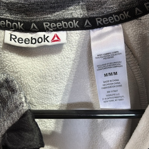 Reebok Powerlift quarter zip pullover, hip pockets, logo chest,thumb holes - Picture 7 of 9